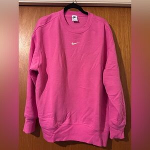 Nike Sportswear Phoenix Fleece Women's Oversized Crew-Neck Sweatshirt.